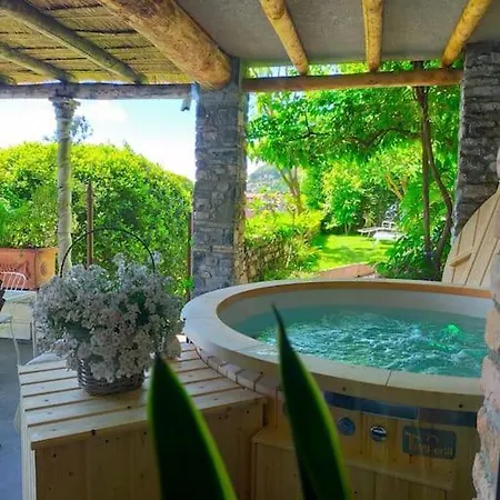 Apartmán Il Monsignore - Finnish Woodenjacuzzi And Stunning Views Cernobbio